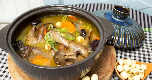 Cách làm bồ câu hầm hạt sen thơm ngon, bổ dưỡng cho sức khỏe